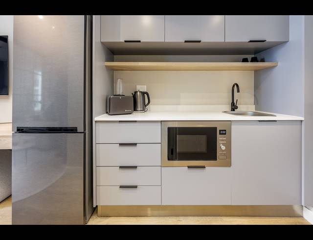 1 BEDROOM APARTMENT FOR SALE IN STELLENBOSCH CENTRAL